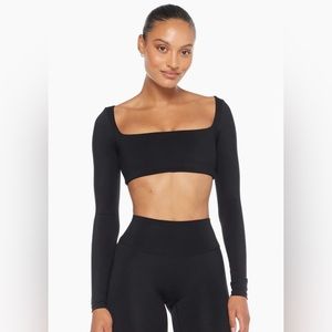 CSB black long sleeve crop